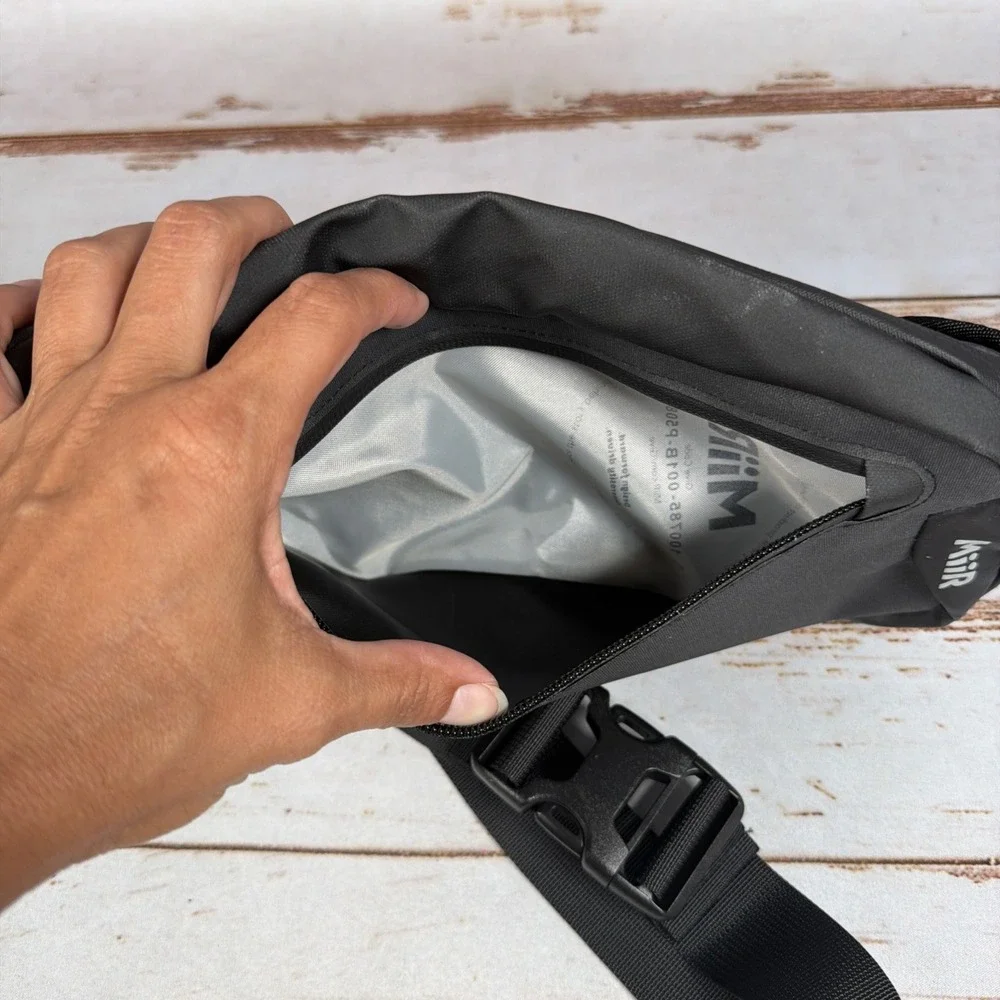 MiiR Olympus 2.0 2 Liter Sling Messenger Crossbody Bag Unisex Everyday Carry